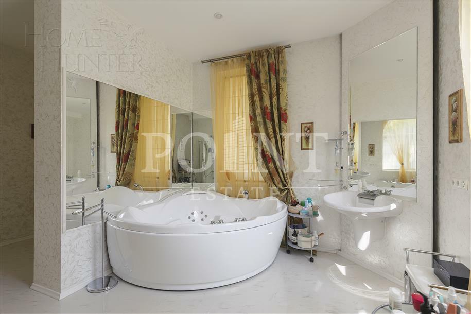 2-этажный коттедж 500 м² с отделкой