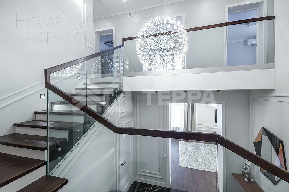 2-этажный коттедж 443 м² с отделкой