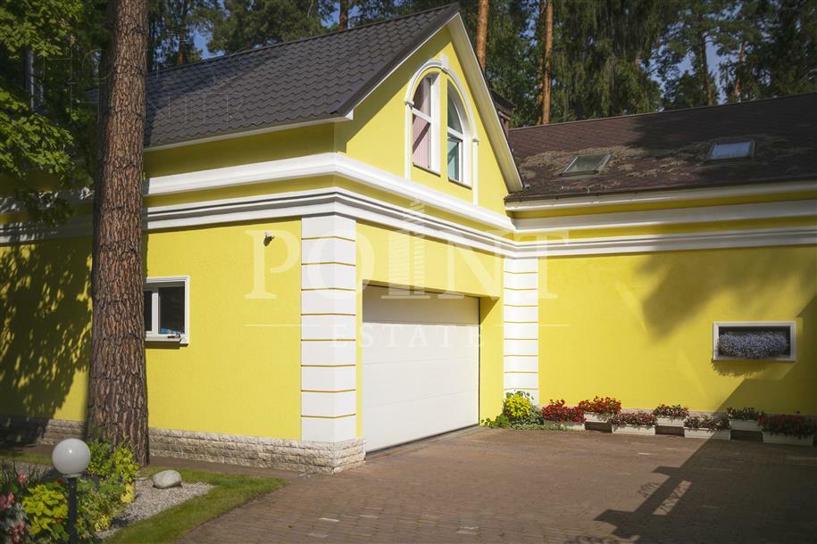 2-этажный коттедж 500 м² с отделкой