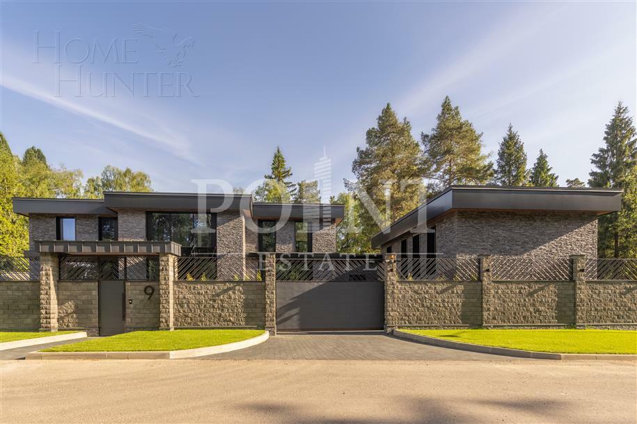 2-этажный коттедж 1 700 м² без отделки