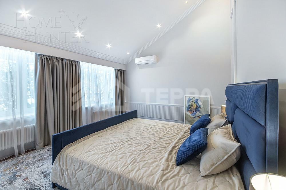 2-этажный коттедж 443 м² с отделкой