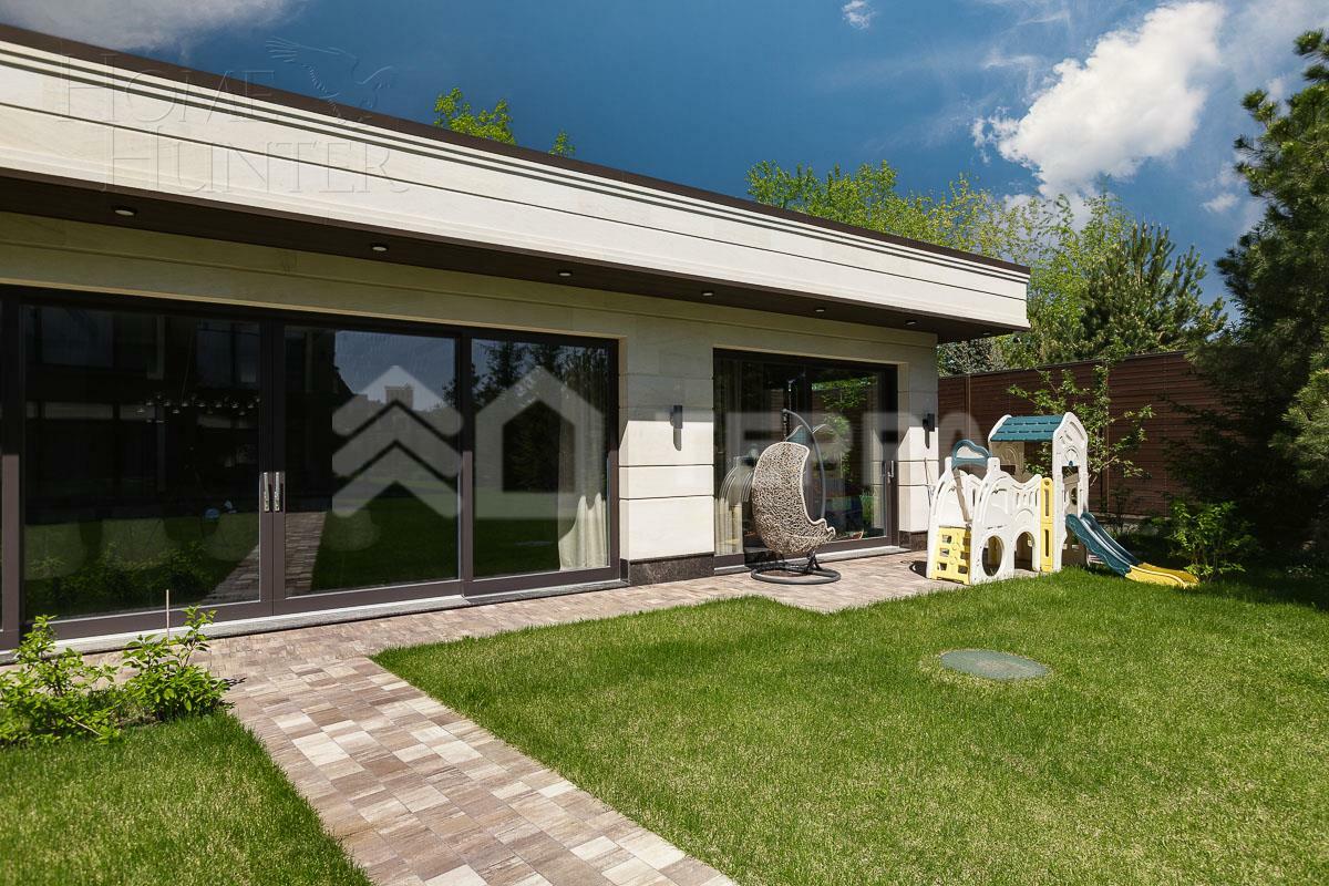 2-этажный коттедж 1 145 м² с отделкой