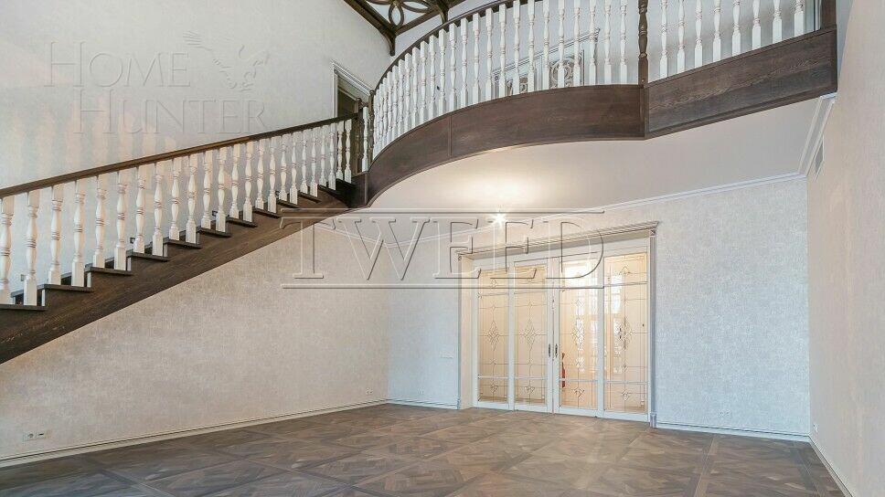 2-этажный коттедж 712 м² с отделкой