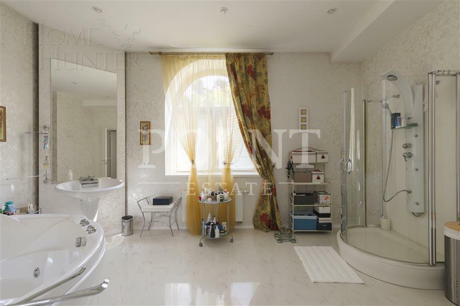 2-этажный коттедж 500 м² с отделкой