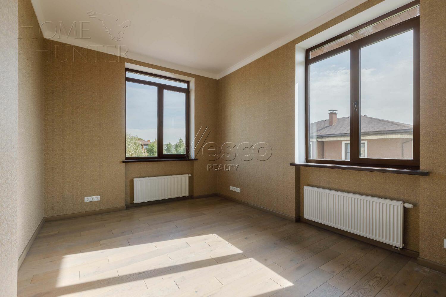 2-этажный коттедж 400 м² с отделкой