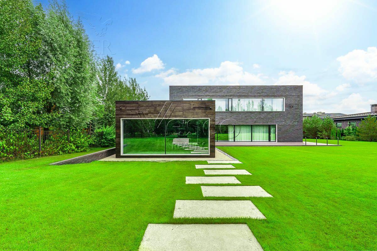 2-этажный коттедж 900 м² с отделкой