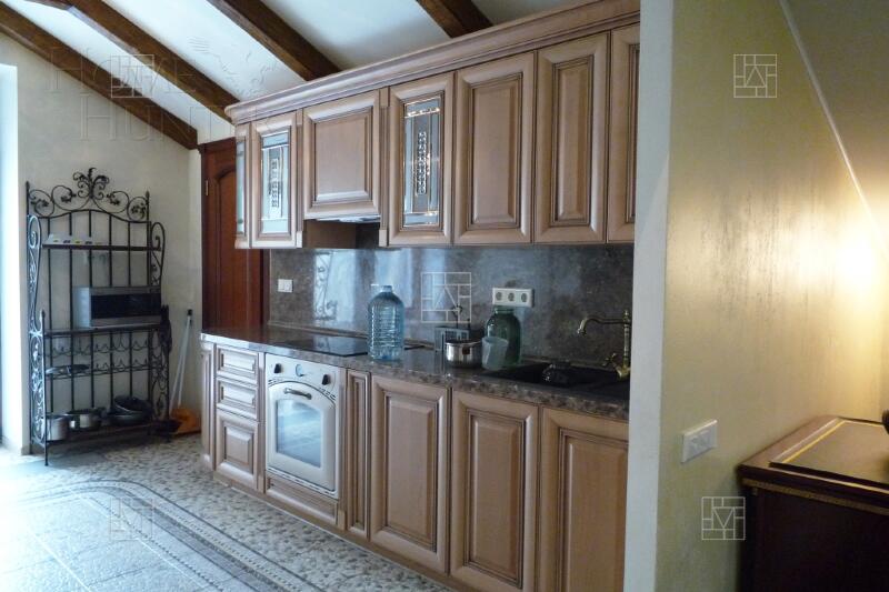 4-КОМН. КВАРТИРА С ОТДЕЛКОЙ 186 М² НА 5 ЭТАЖЕ