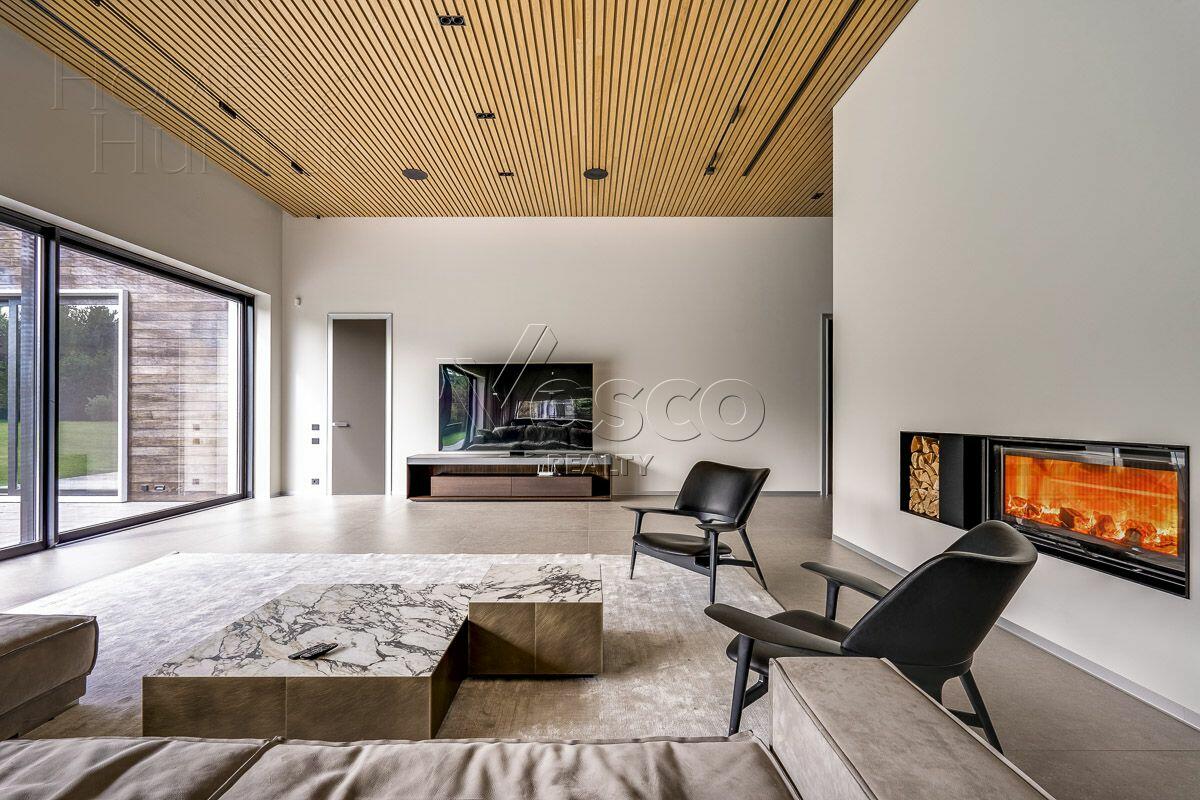 2-этажный коттедж 900 м² с отделкой