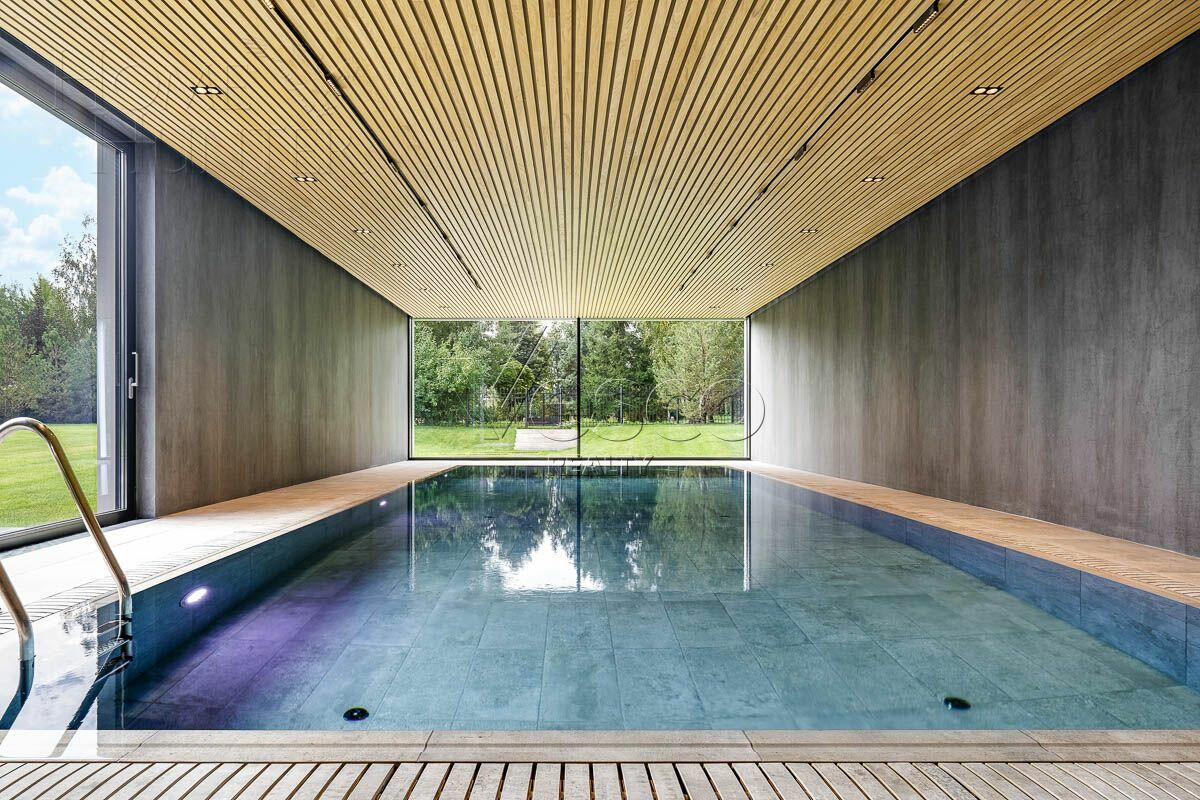 2-этажный коттедж 900 м² с отделкой