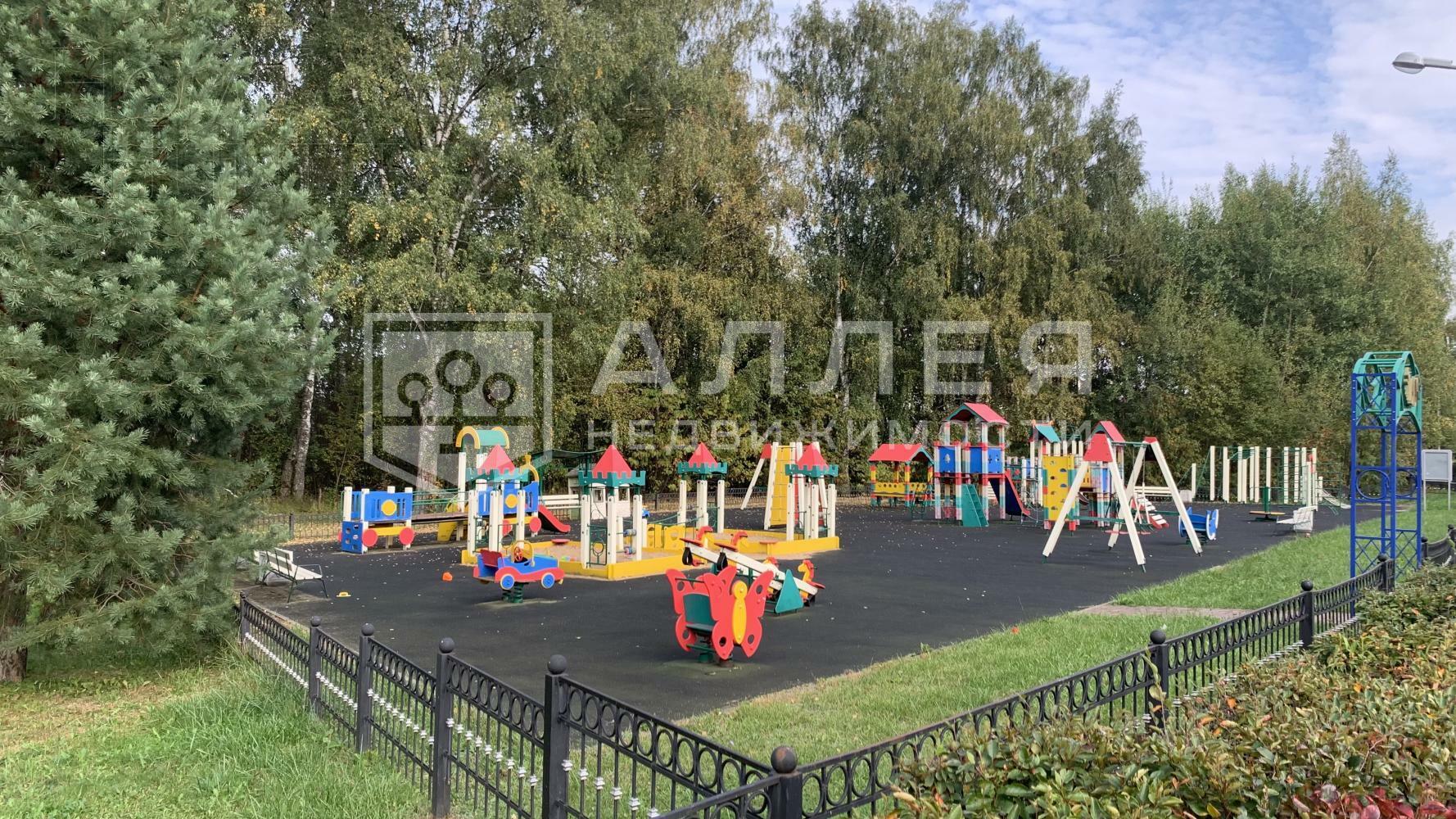 2-этажный коттедж 820 м² без отделки