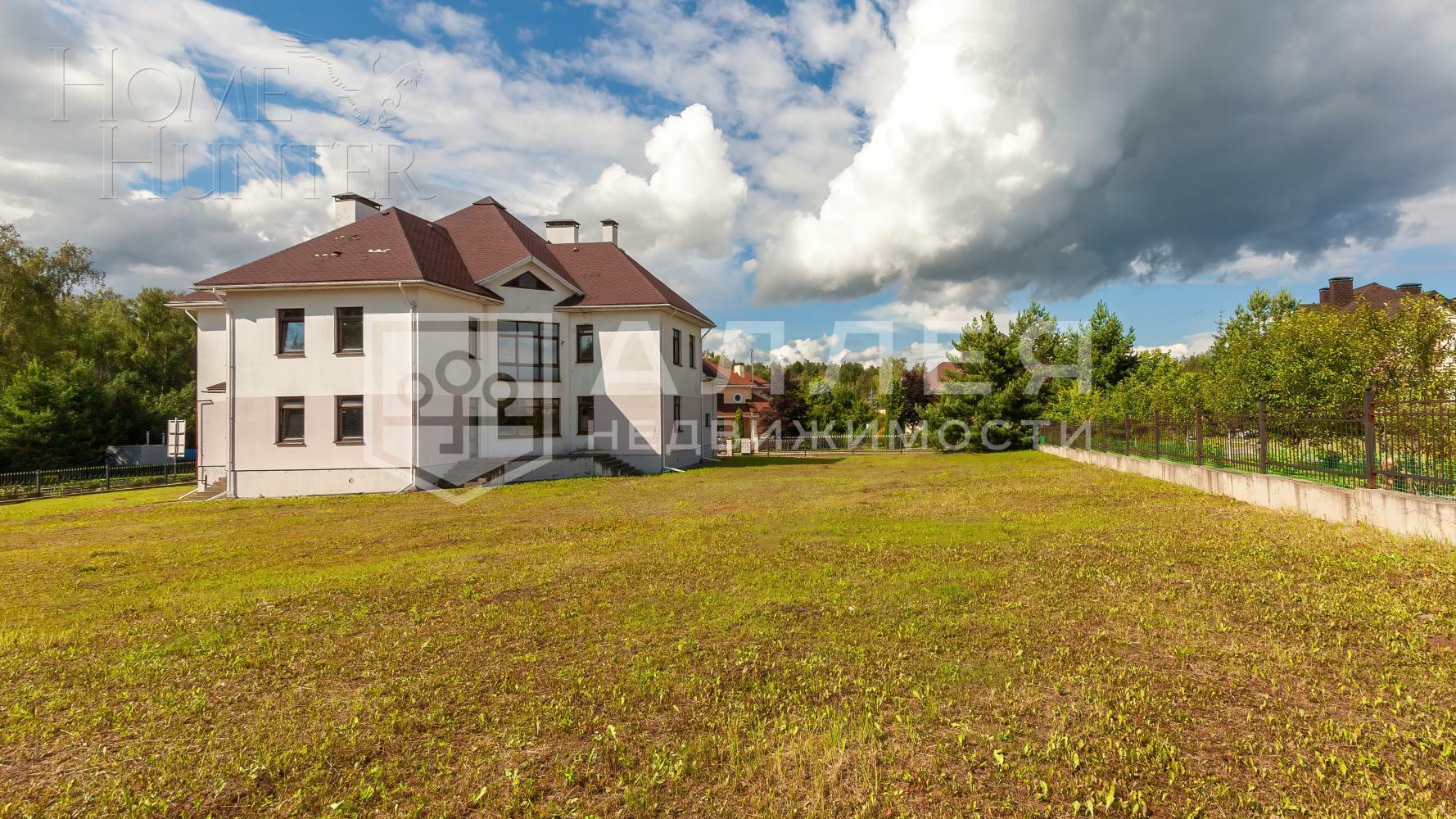 2-этажный коттедж 820 м² без отделки