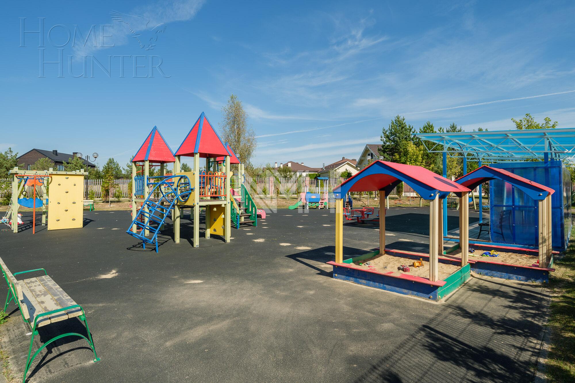 2-этажный коттедж 305.6 м² с отделкой