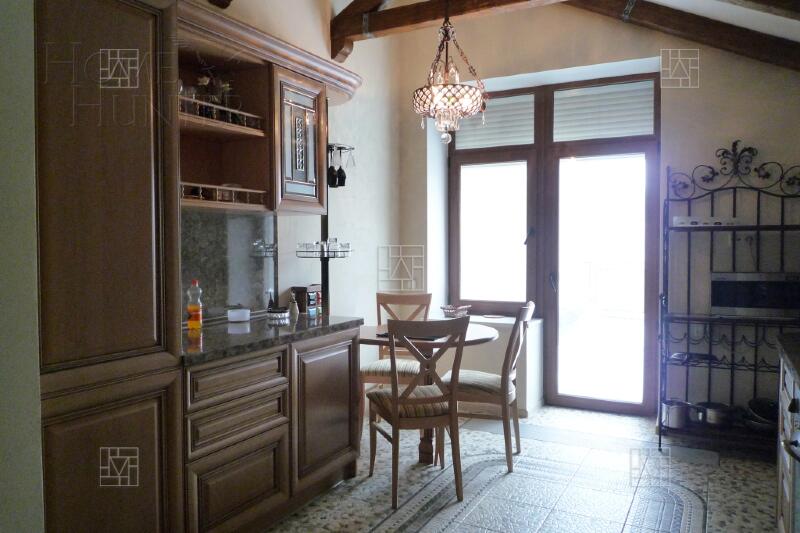 4-КОМН. КВАРТИРА С ОТДЕЛКОЙ 186 М² НА 5 ЭТАЖЕ