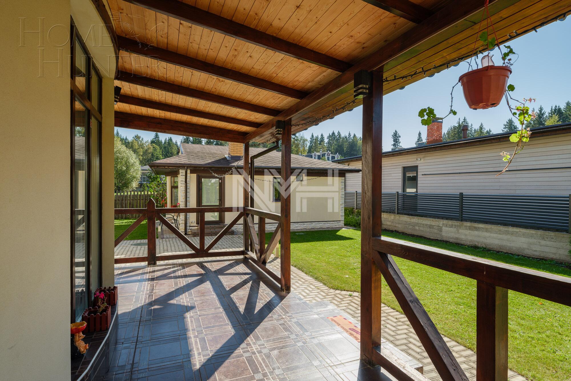 2-этажный коттедж 305.6 м² с отделкой