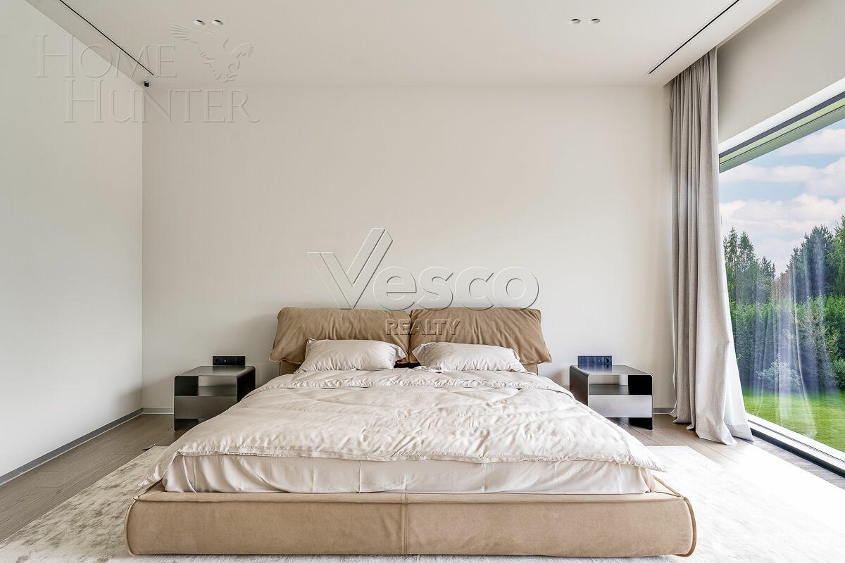 2-этажный коттедж 900 м² с отделкой