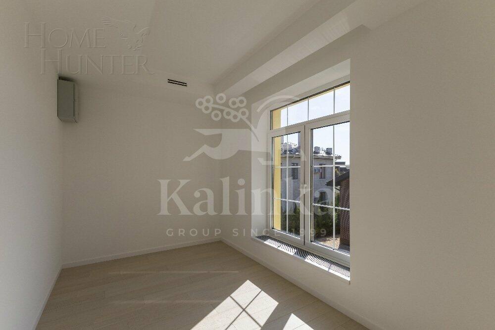2-этажный коттедж 900 м² с отделкой