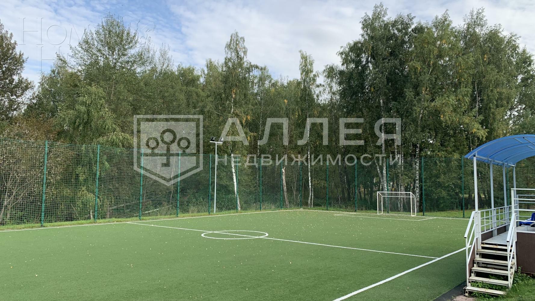 2-этажный коттедж 820 м² без отделки