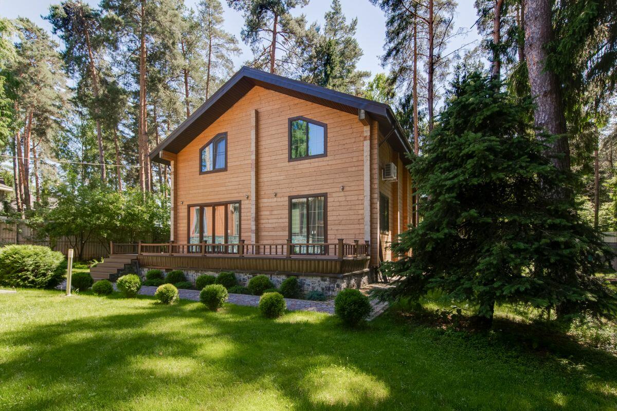 2-этажный коттедж 473.3 м² с отделкой