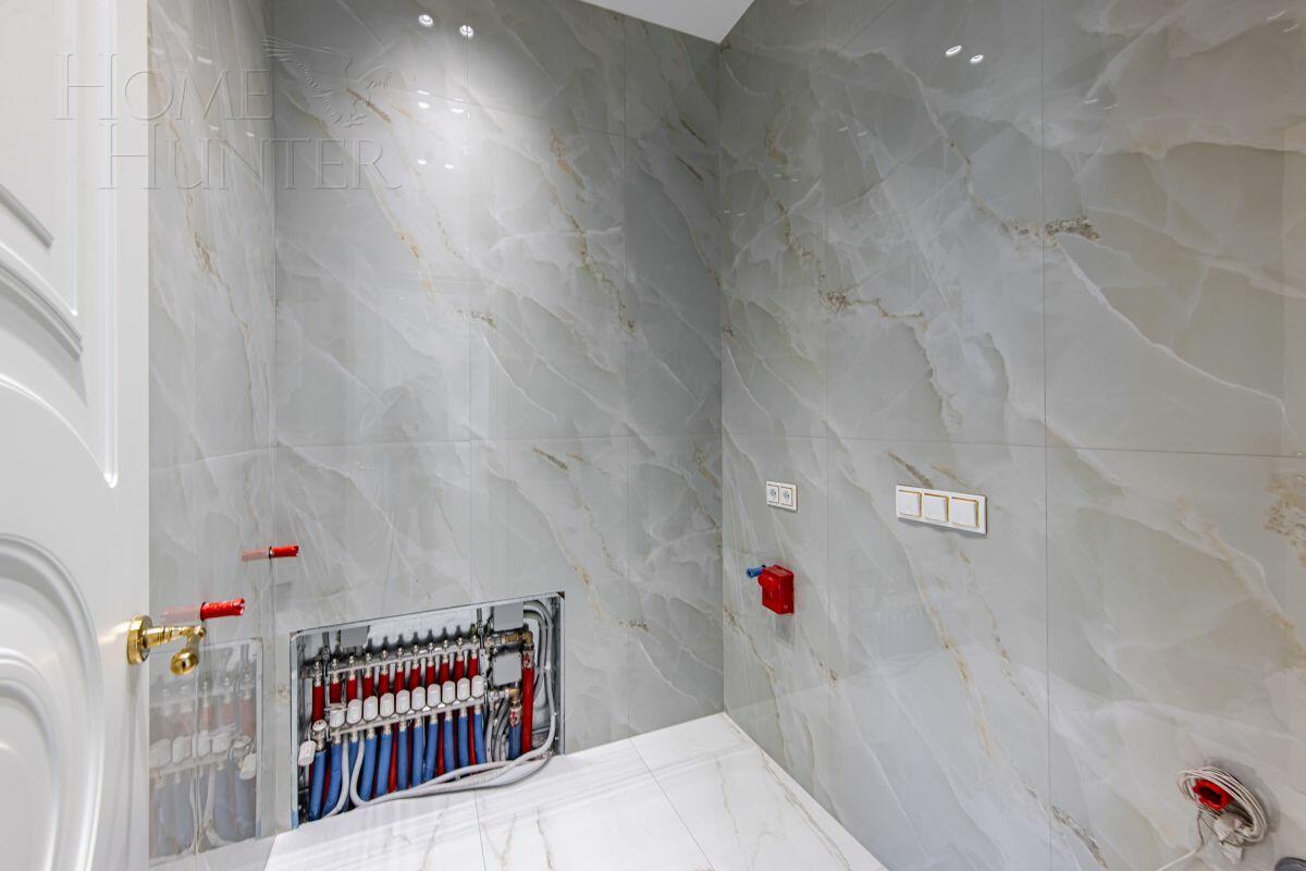 2-этажный коттедж 900 м² с отделкой