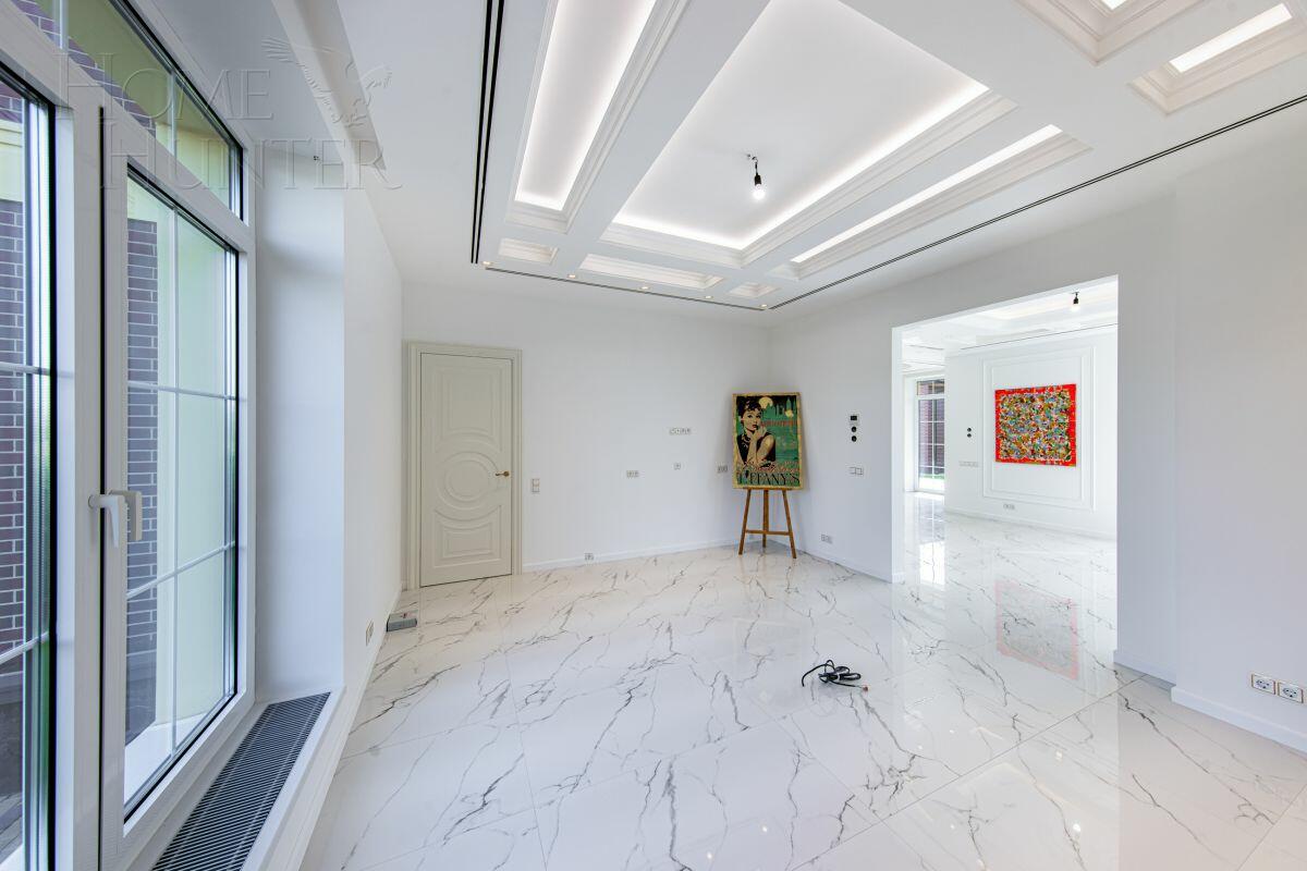 2-этажный коттедж 900 м² с отделкой