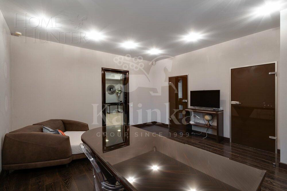 2-этажный коттедж 675 м² с отделкой