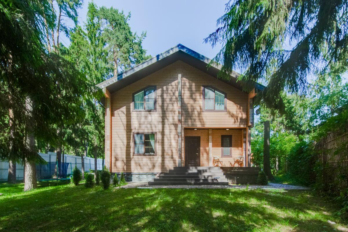 2-этажный коттедж 473.3 м² с отделкой