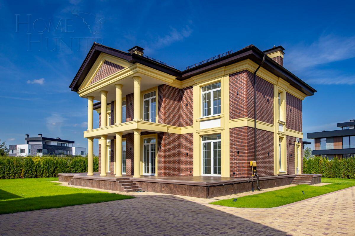 2-этажный коттедж 900 м² с отделкой