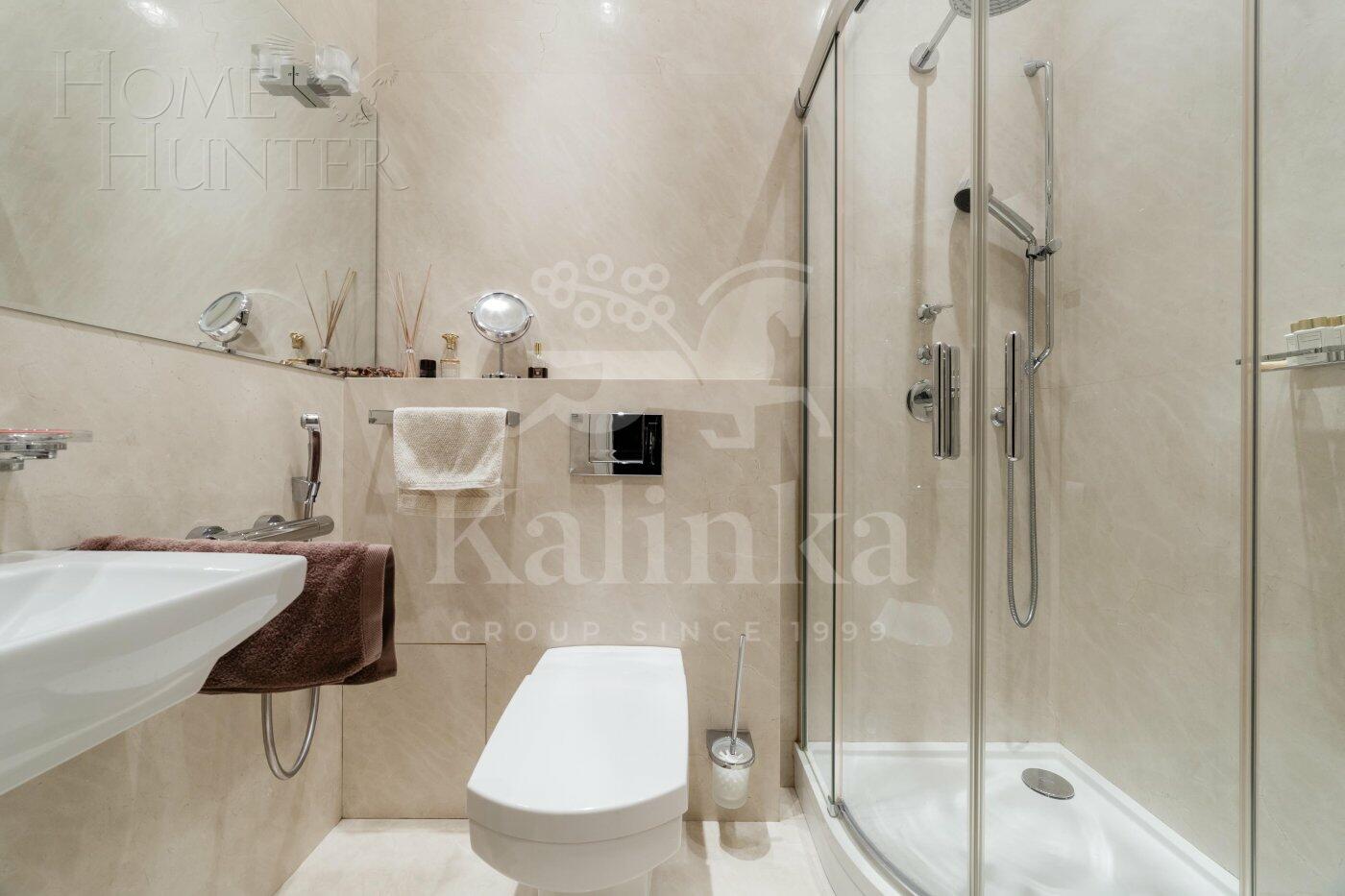 3-КОМН. КВАРТИРА С ОТДЕЛКОЙ 130 М² НА 4 ЭТАЖЕ