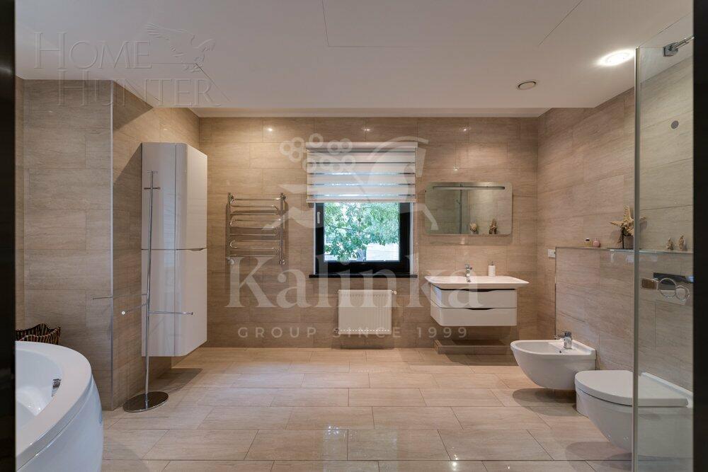 2-этажный коттедж 675 м² с отделкой