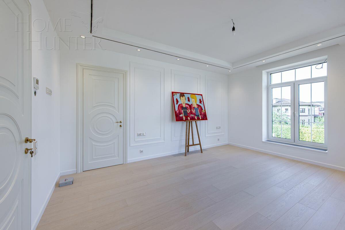 2-этажный коттедж 900 м² с отделкой