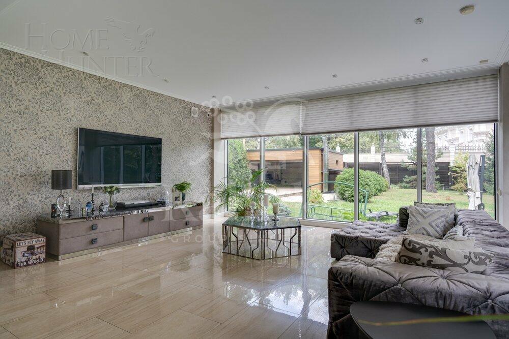 2-этажный коттедж 675 м² с отделкой