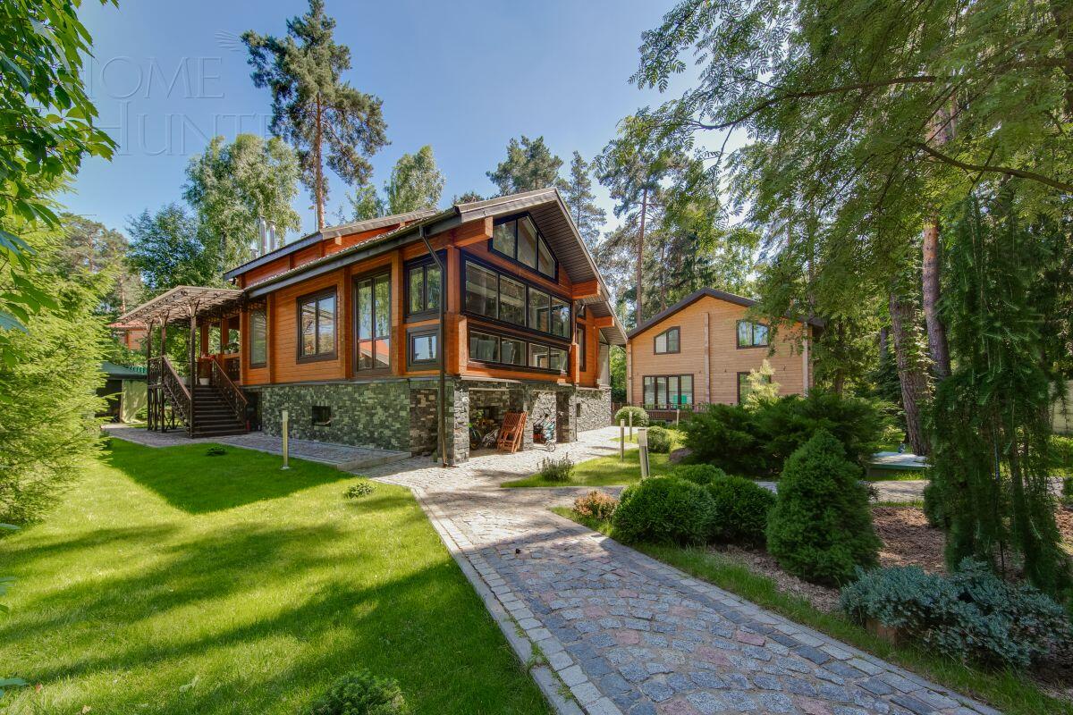 2-этажный коттедж 473.3 м² с отделкой