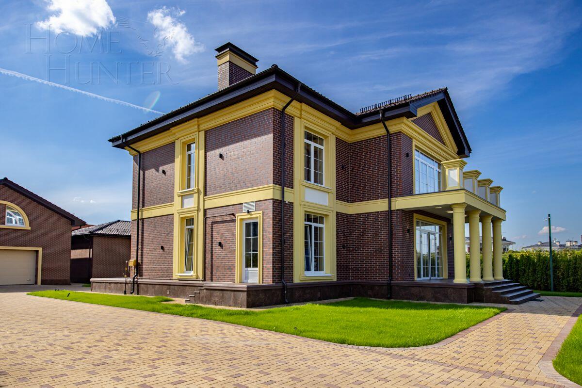 2-этажный коттедж 900 м² с отделкой