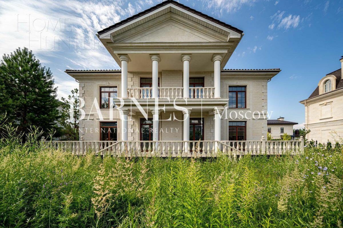 2-этажный коттедж 420 м² без отделки