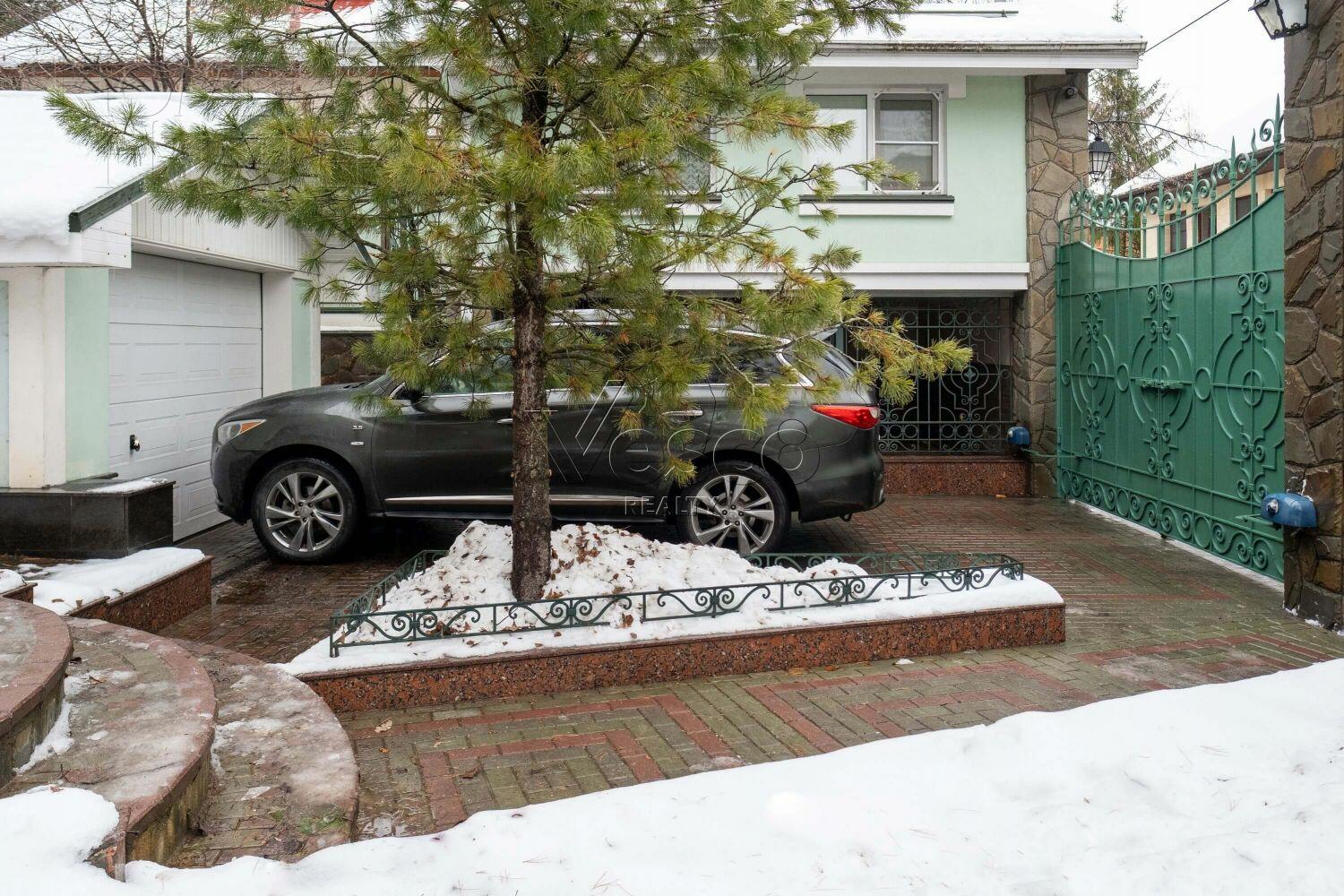 3-этажный коттедж 515 м² с отделкой