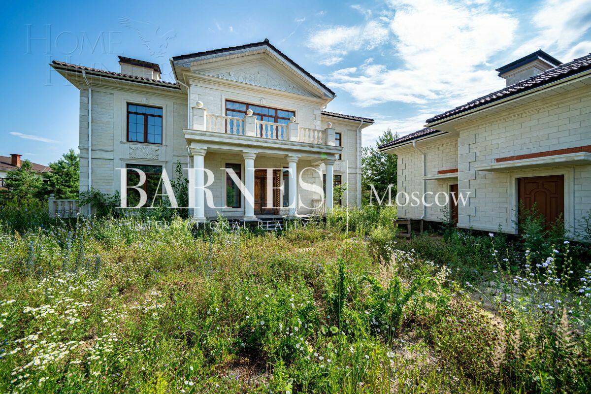 2-этажный коттедж 420 м² без отделки