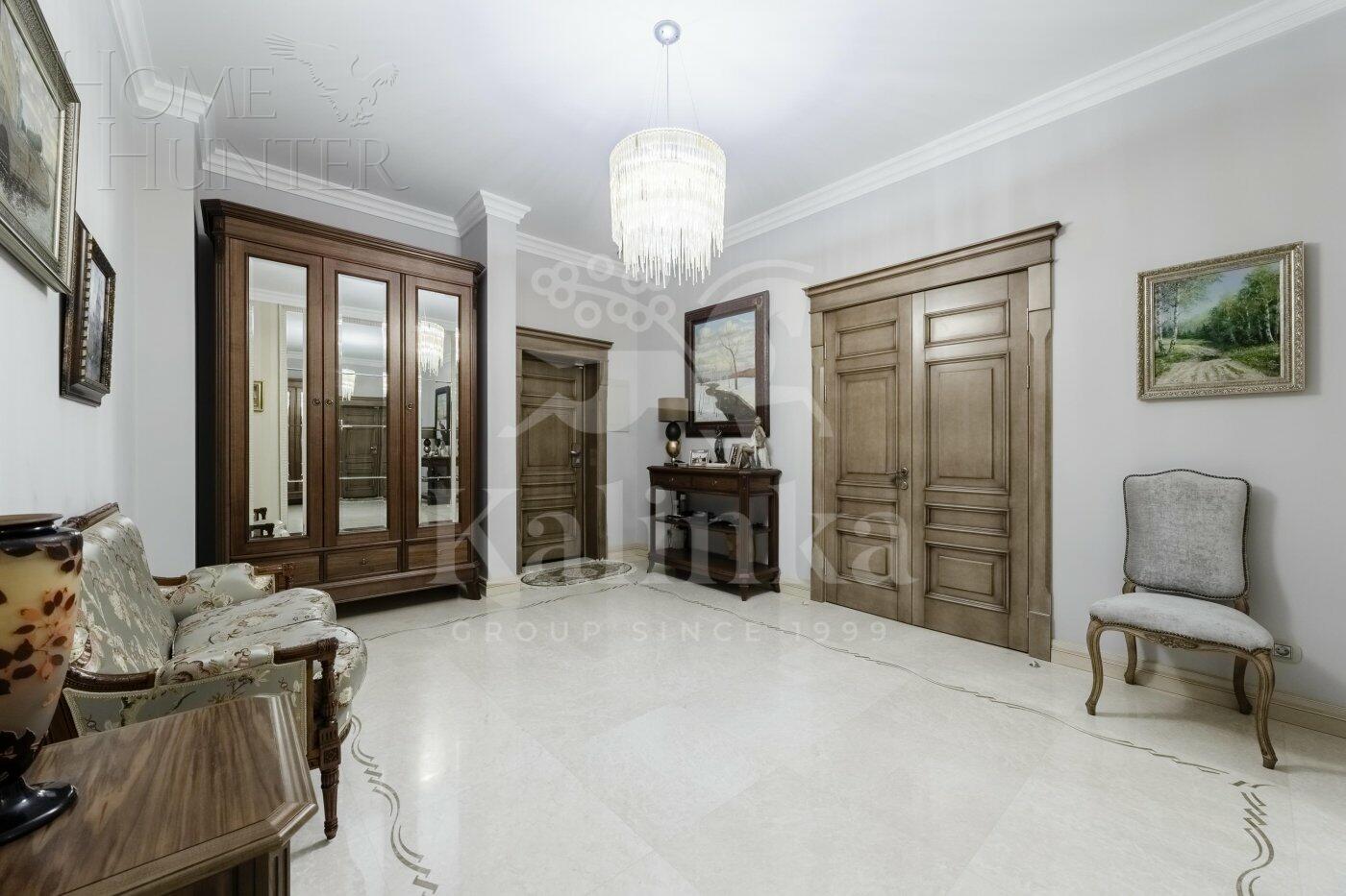 3-КОМН. КВАРТИРА С ОТДЕЛКОЙ 130 М² НА 4 ЭТАЖЕ