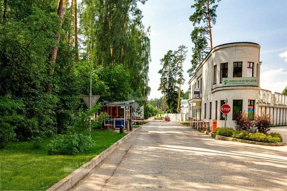 Участок 30 сот. в охраняемом поселке