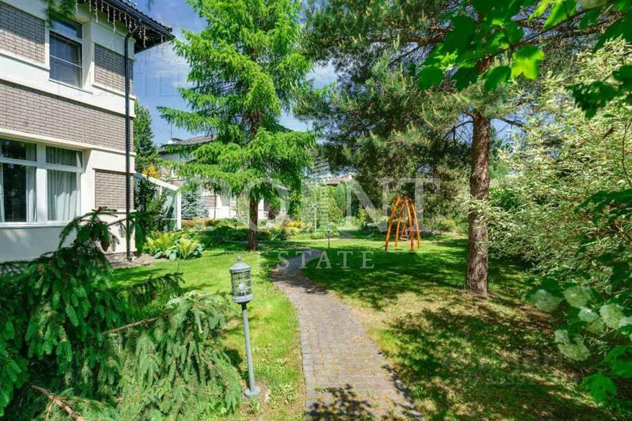 2-этажный коттедж 810 м² с отделкой