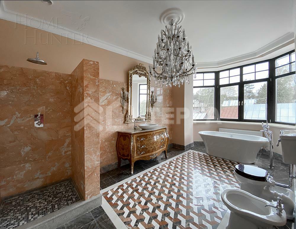 2-этажный коттедж 960 м² с отделкой