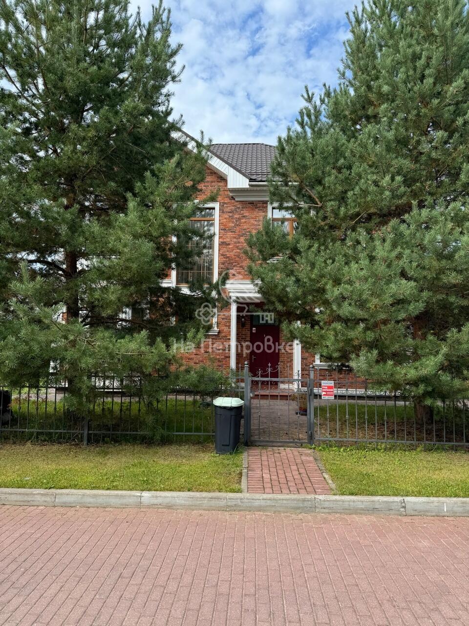 2-этажный коттедж 280 м² с отделкой