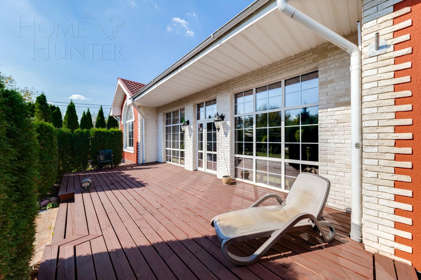 2-этажный коттедж 325 м² с отделкой