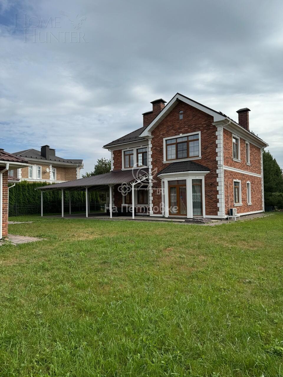 2-этажный коттедж 280 м² с отделкой