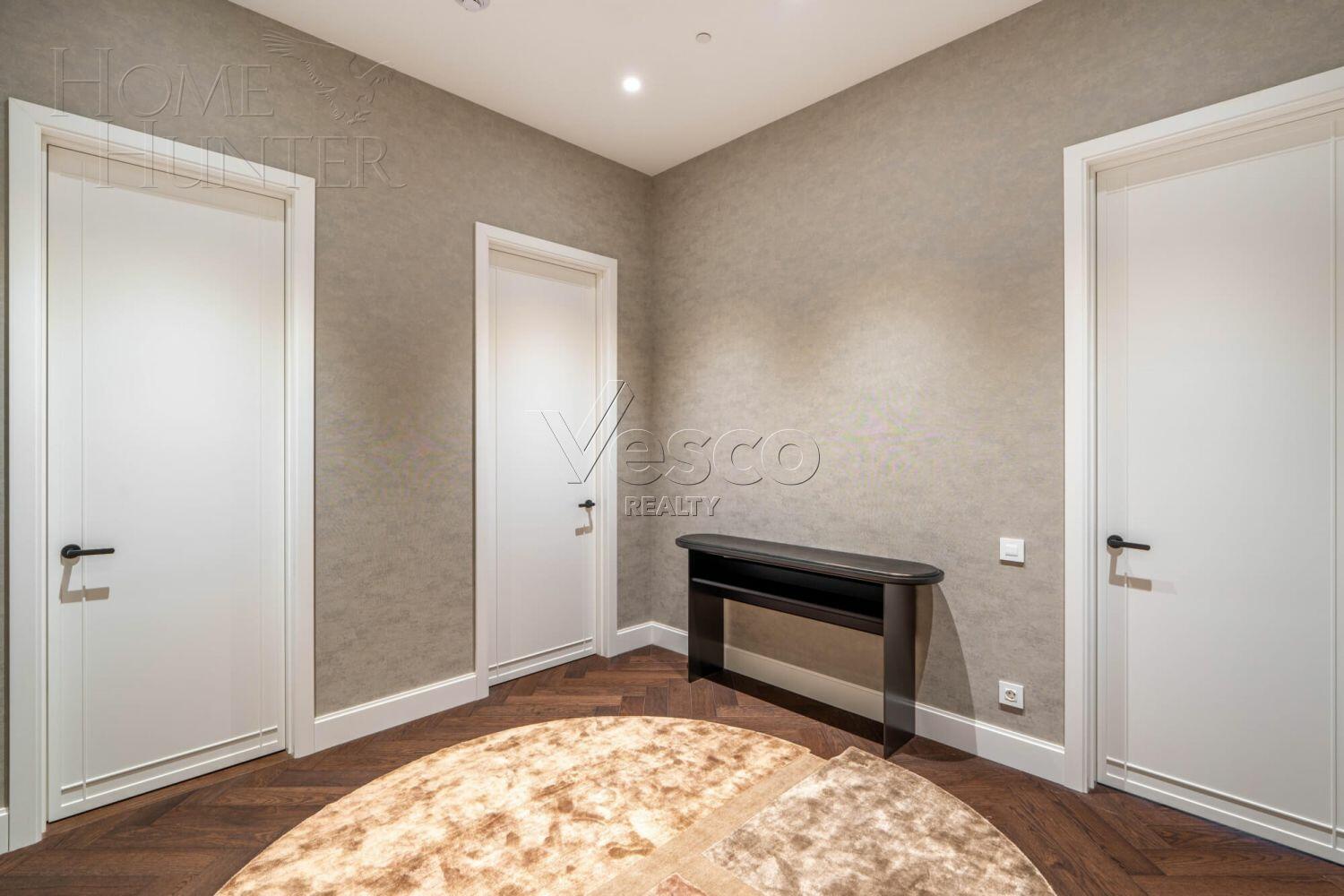 4-КОМН. АПАРТАМЕНТЫ С ОТДЕЛКОЙ 246.4 М² НА 8 ЭТАЖЕ