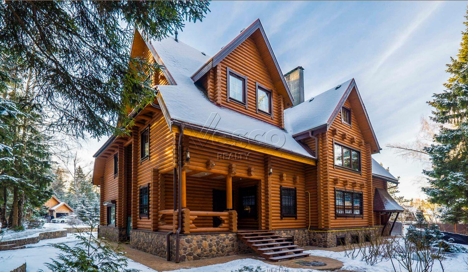 3-этажный коттедж 700 м² с отделкой