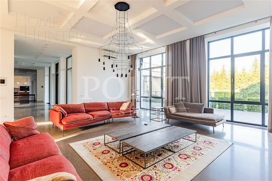 2-этажный коттедж 1 200 м² с отделкой