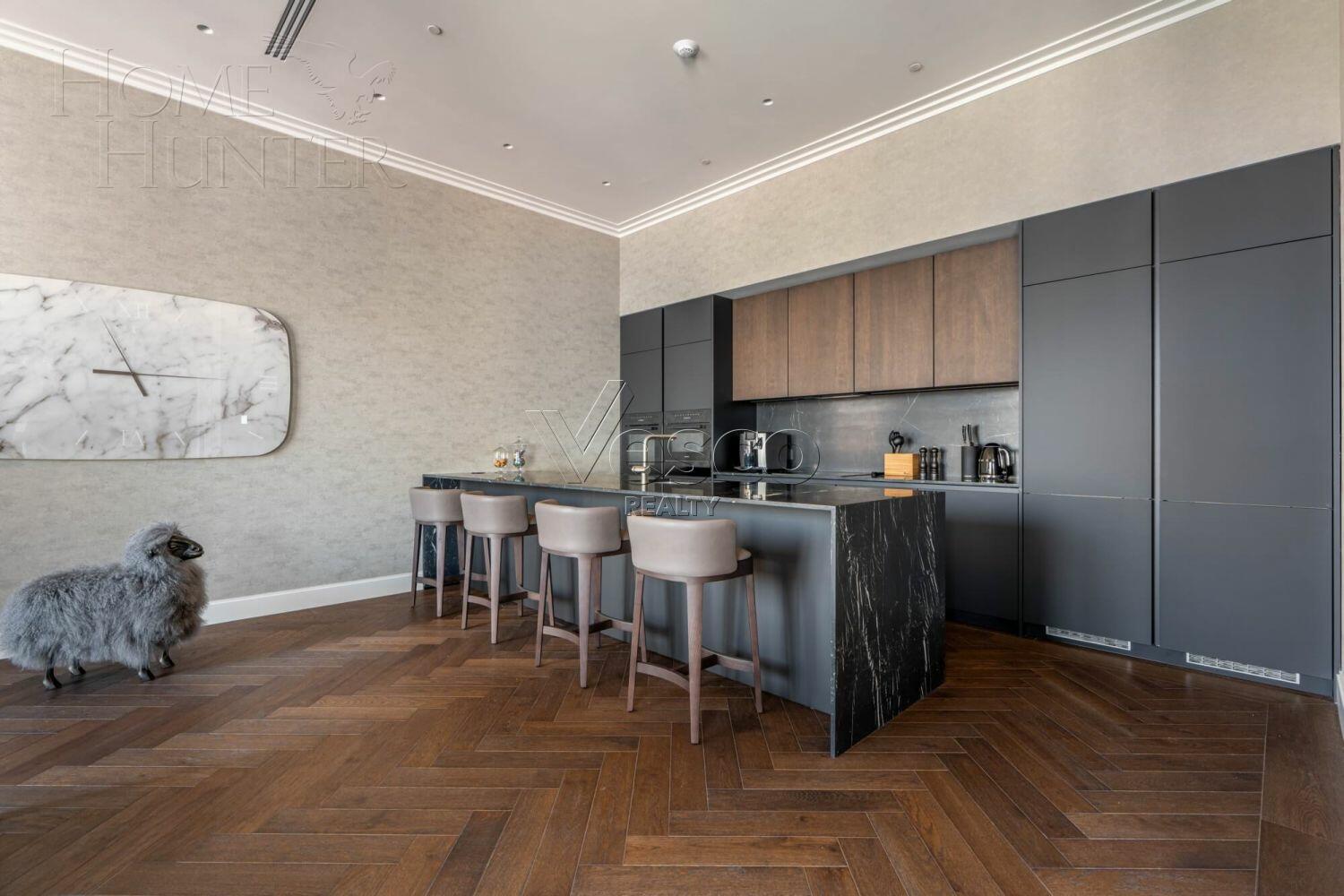 4-КОМН. АПАРТАМЕНТЫ С ОТДЕЛКОЙ 246.4 М² НА 8 ЭТАЖЕ