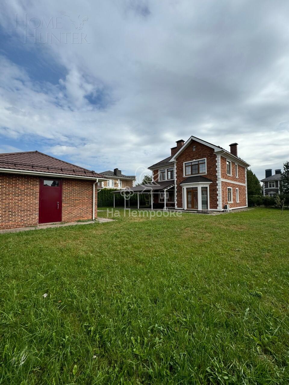 2-этажный коттедж 280 м² с отделкой