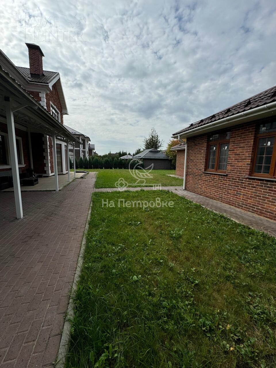 2-этажный коттедж 280 м² с отделкой