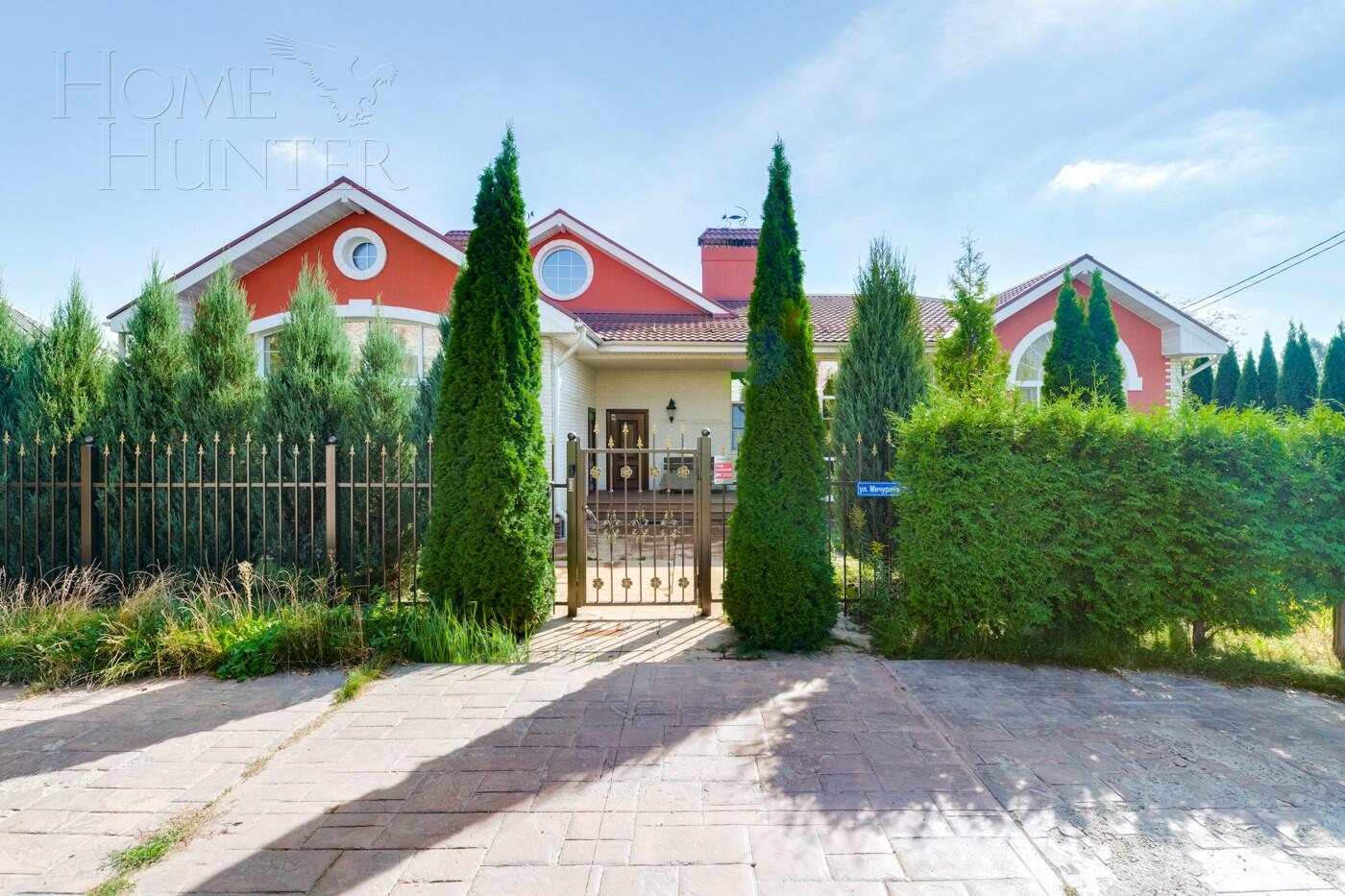 2-этажный коттедж 325 м² с отделкой